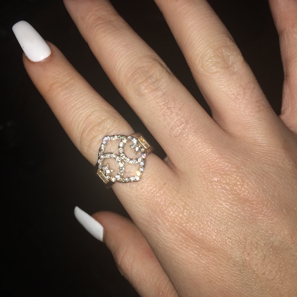 Ring